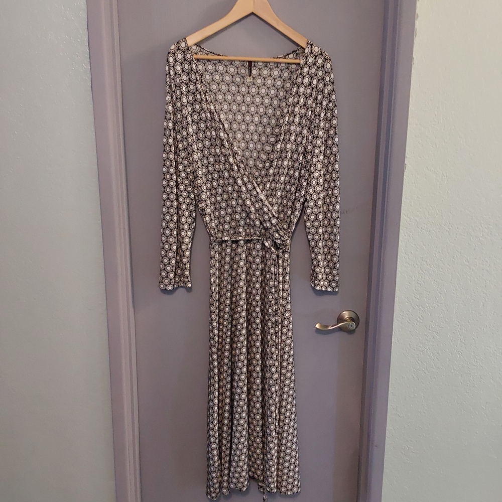 Fire Los Angeles Geometric Long Sleeve Dress